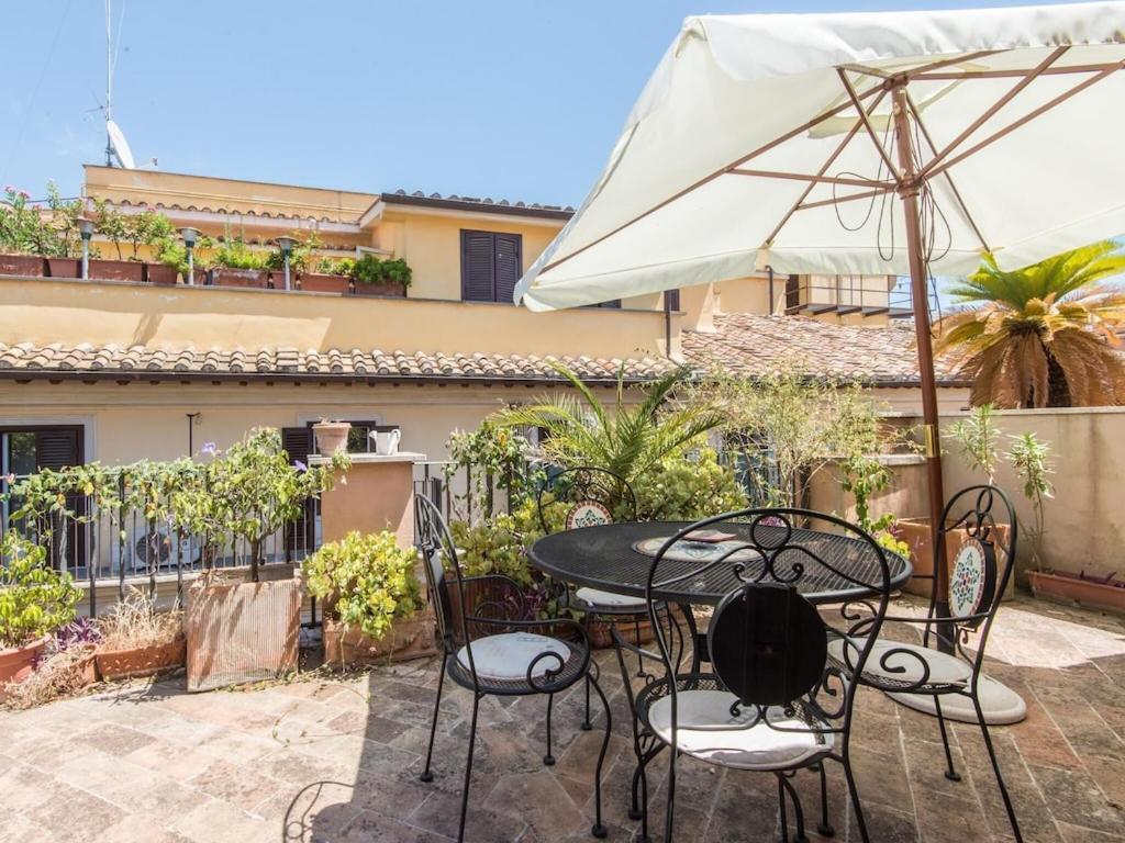 Apartment Condotti Terrace Рим Экстерьер фото